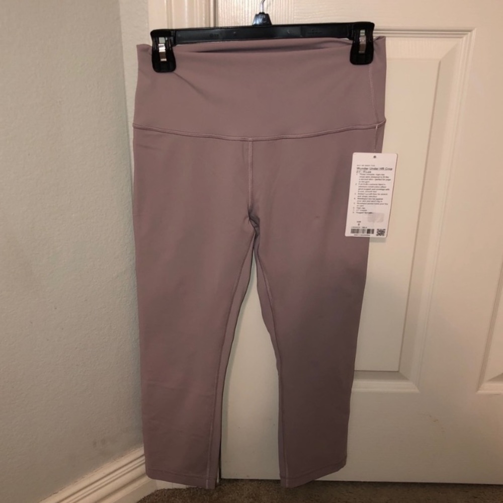 NWT Lululemon wonder under Leggings 💥💥